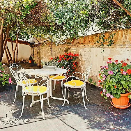 Elena Casa Turistica Lägenhet *